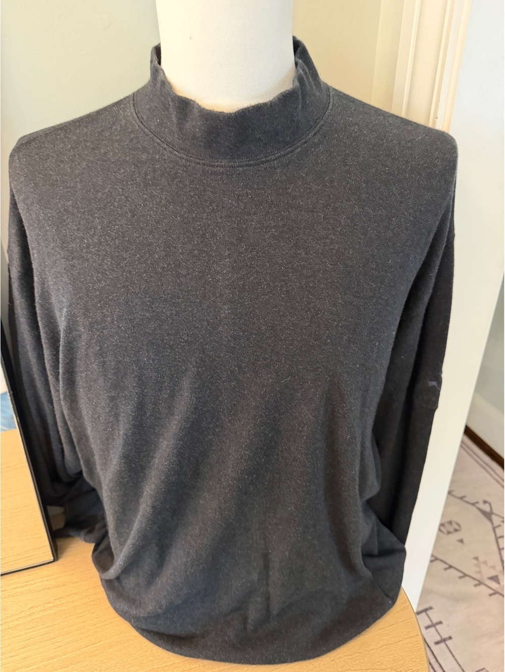 Civil Society Men's Charcoal Gray Crew Neck Sweater Medium
